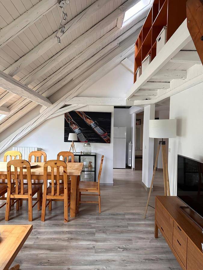 Gîte pour 10 personnes, avec jardin et vue dans Lélex - Crozet - 2