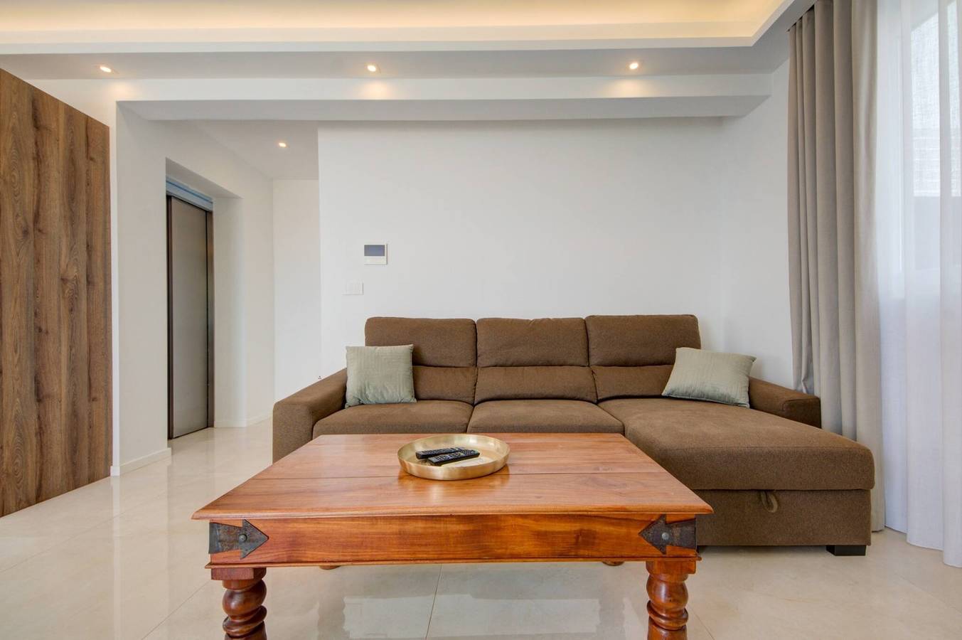 Appartement entier, Penthouse de luxe avec piscine privée et vue sur la mer, pour 6 personnes in Swieqi, Île de Malte