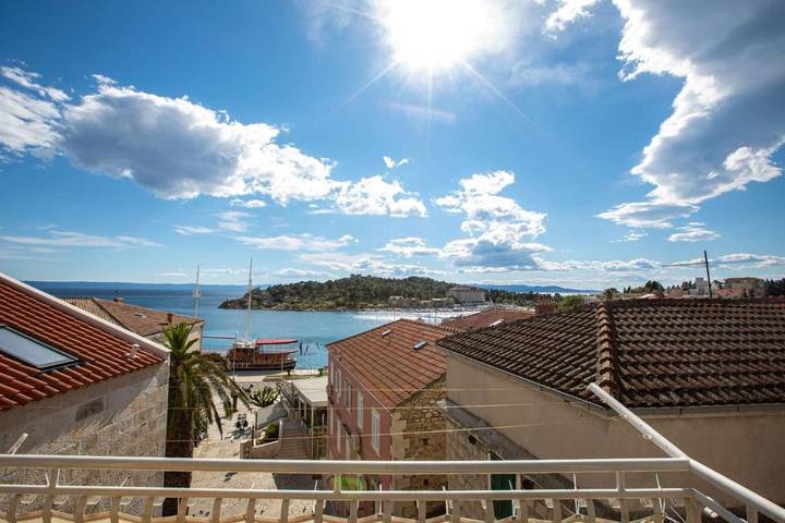 Maison d’hôte pour 4 personnes, avec balcon à Makarska