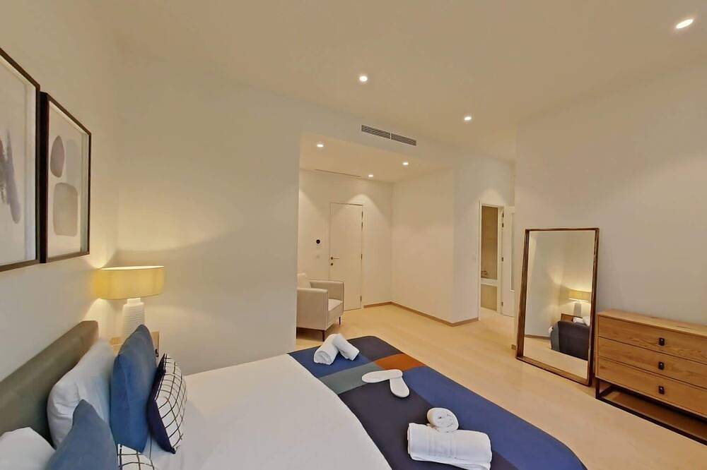 Ganze Wohnung, Quiet & Stylish 3-Bedroom Flat in Heart of Ixelles in Ixelles - Elsene, Brüssel und Umgebung