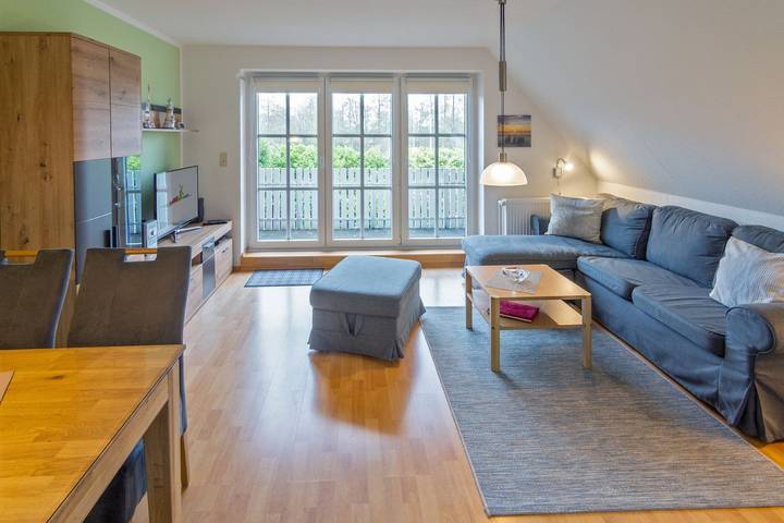 Ferienwohnung für 4 Personen, mit Balkon und Garten in Dornum (Stadt)