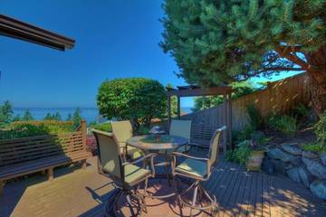 Bed And Breakfast for 2 Guests in Tacoma, Puget Sound, Picture 2