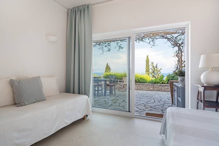 Holiday home for 4 people, with garden and balcony