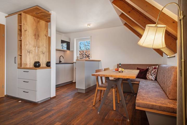 Ganze Wohnung, Obst- und Ferienhof Lehle - Wohnung Cox Orange mit Gemeinschaftsterrasse, Garten und Wlan in Immenstaad, Immenstaad am Bodensee
