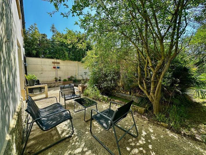 Gîte pour 4 personnes, avec terrasse et jardin à Basly