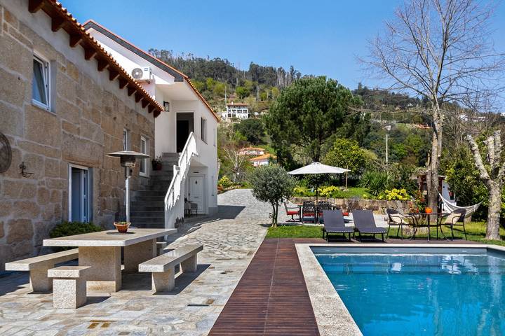 Casa de férias para 9 pessoas, com Jardim