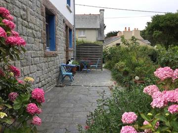 Gîte pour 2 personnes, avec jardin et piscine dans Plage Tourony