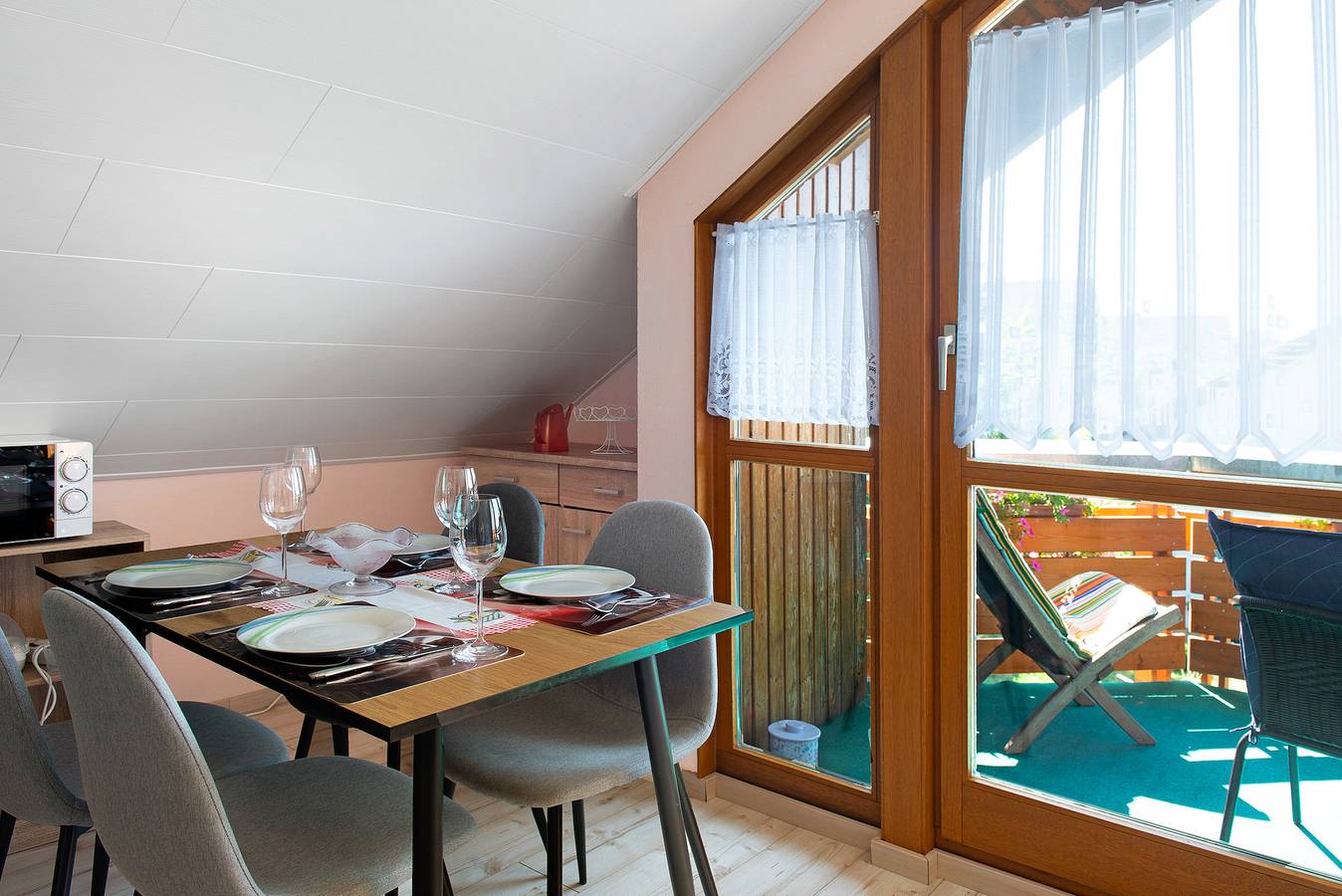 Ganze Wohnung, Ferienwohnung 'Renate' mit Balkon und Wlan in Krauchenwies, Naturpark Obere Donau