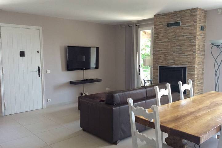 Location de vacances pour 6 personnes, avec Balcon ainsi que Terrasse et Jardin à La Turbie - 4