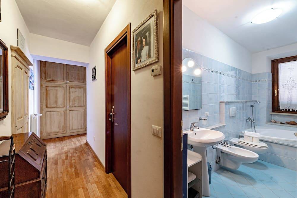 Apartamento entero, Casa di Allegra Terme di Venturina, Venturina Terme, Italy in Campiglia Marittima, Costa Etrusca