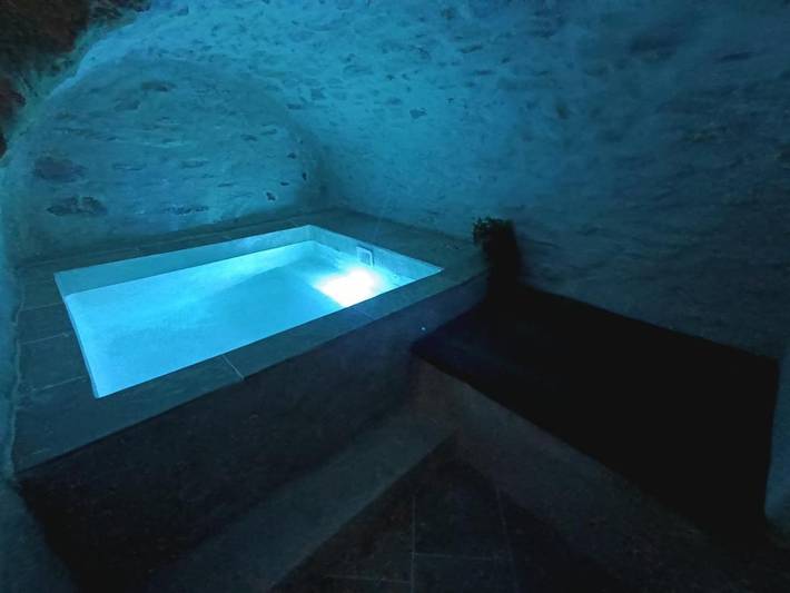 Gîte pour 2 personnes, avec piscine à Montgé-en-Goële