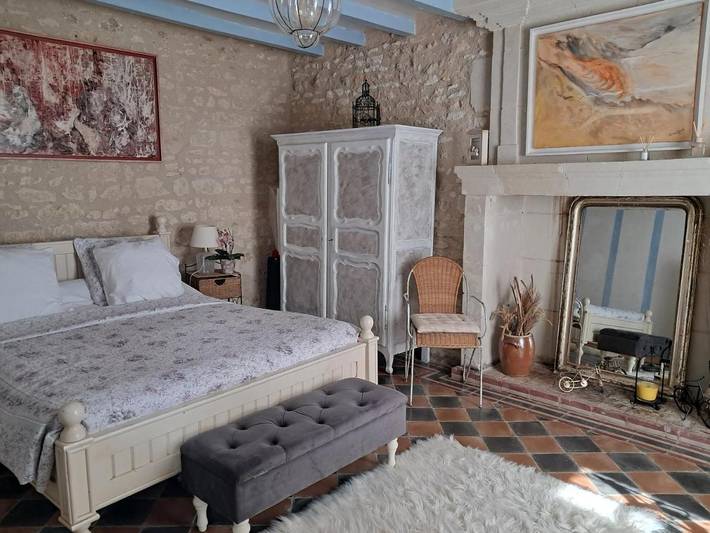 Chambre d’hôte pour 2 personnes, avec vue ainsi que jardin et piscine