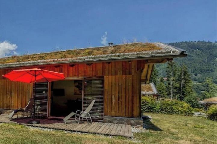 Chalet für 5 Personen, mit Terrasse und Garten sowie Sauna