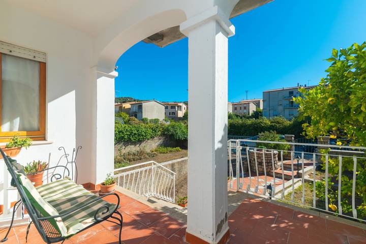 Holiday home for 8 people, with garden and balcony - 1