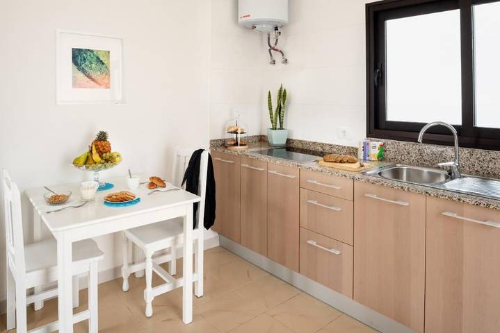 Casa rural para 4 personas, con terraza y jardín en Haría - 4