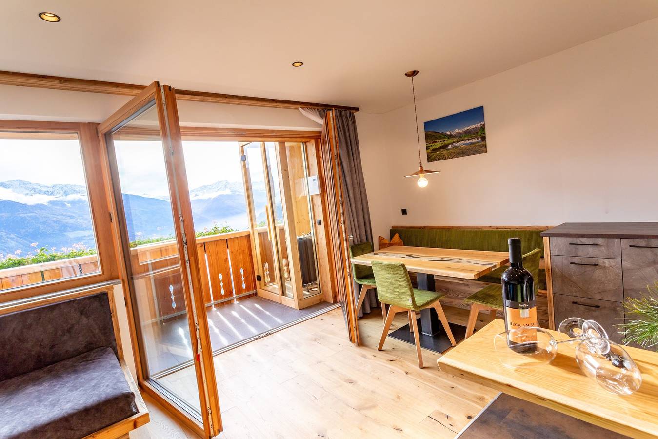 Ganze Wohnung, Apartment 'Waldes Duft - Patleidhof' mit Bergblick und privater Sauna am Balkon in Naturns, Texelgruppe