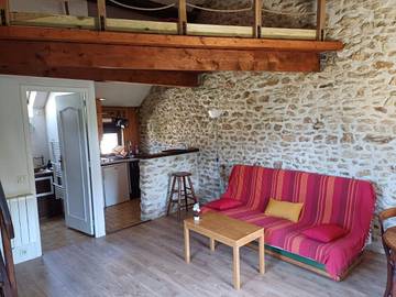 Gîte pour 4 personnes, avec balcon et vue à Vert-Saint-Denis