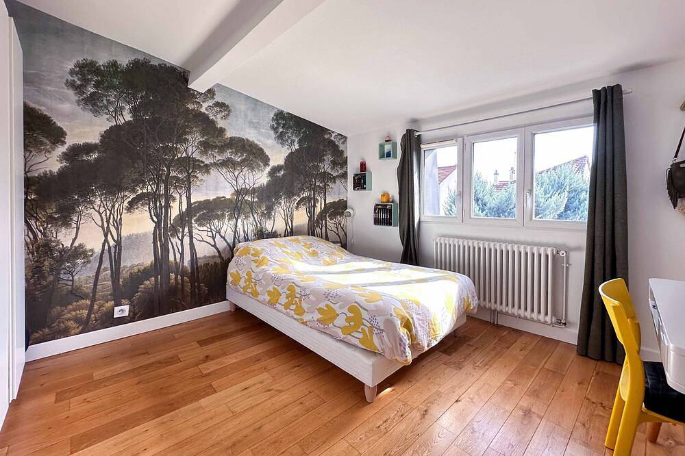 Magnifique Maison Familiale - Idéalement Située Pour les Jo 2024 in Colombes, Altos del Sena