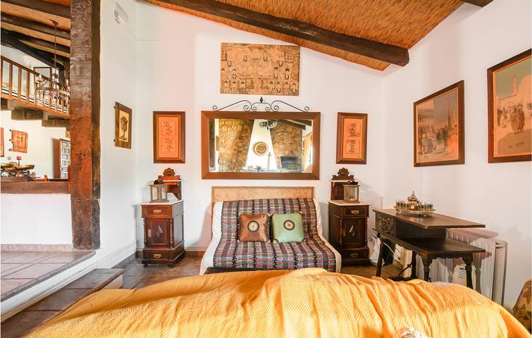 Gemütlicher Rückzugsort mit Pool, Garten, Feuerstelle und Grill in Valverde de Leganés, Badajoz Provinz