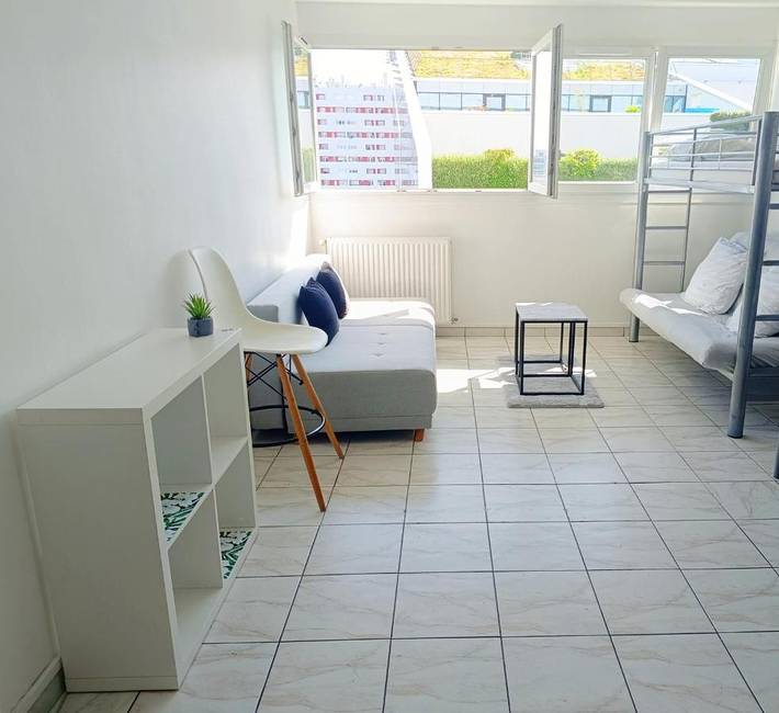 Auberge pour 14 personnes, avec Jardin et Vue à Bezons