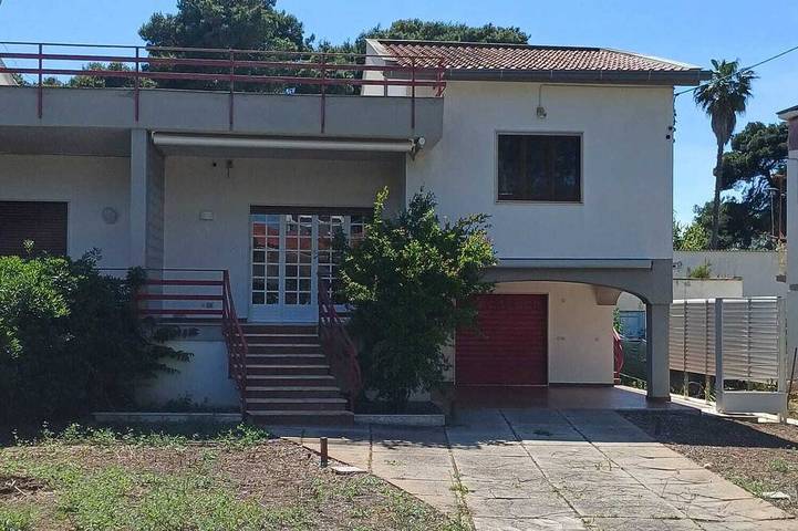 Casa vacanza per 7 persone, con giardino, con animali domestici a Castellaneta Marina