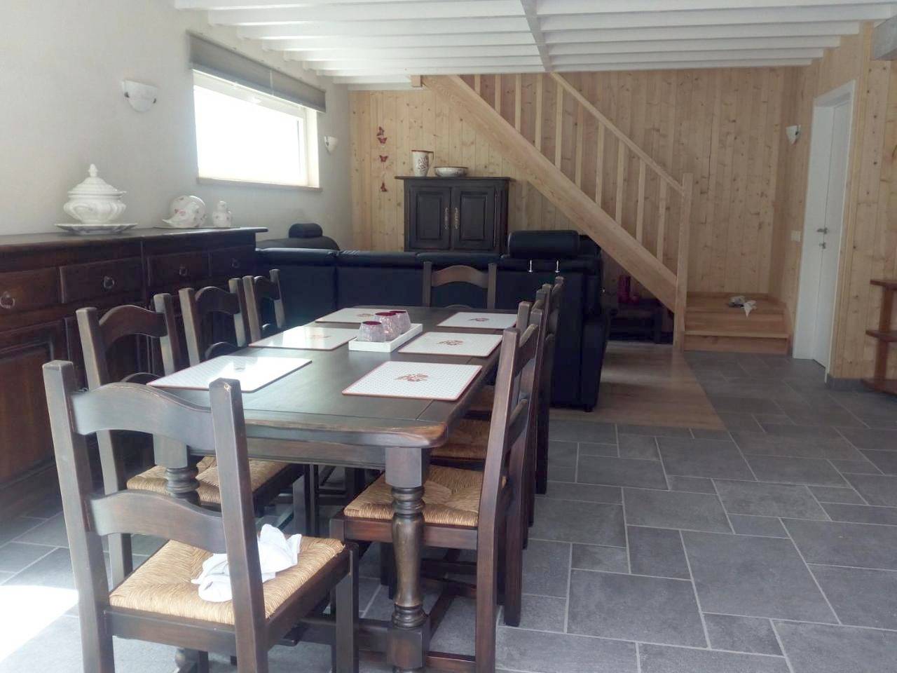 Three-Bedroom House in Herbeumont, Région de Neufchâteau