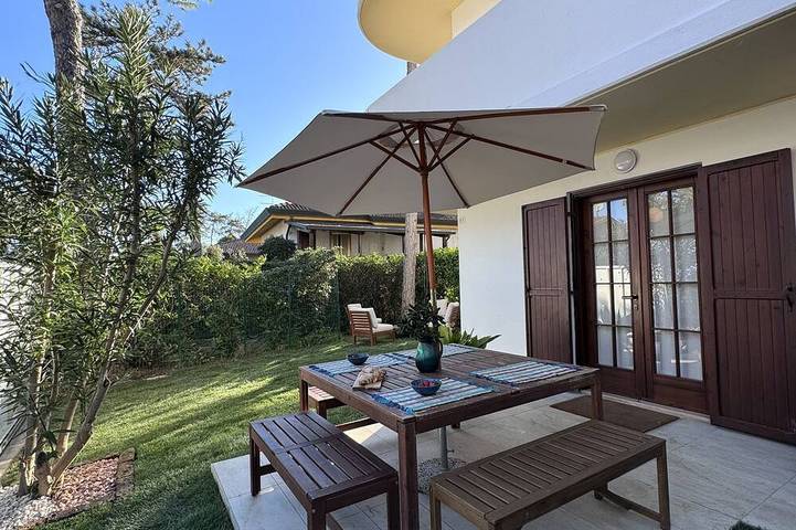 Villa pour 6 personnes, avec balcon et jardin - 1