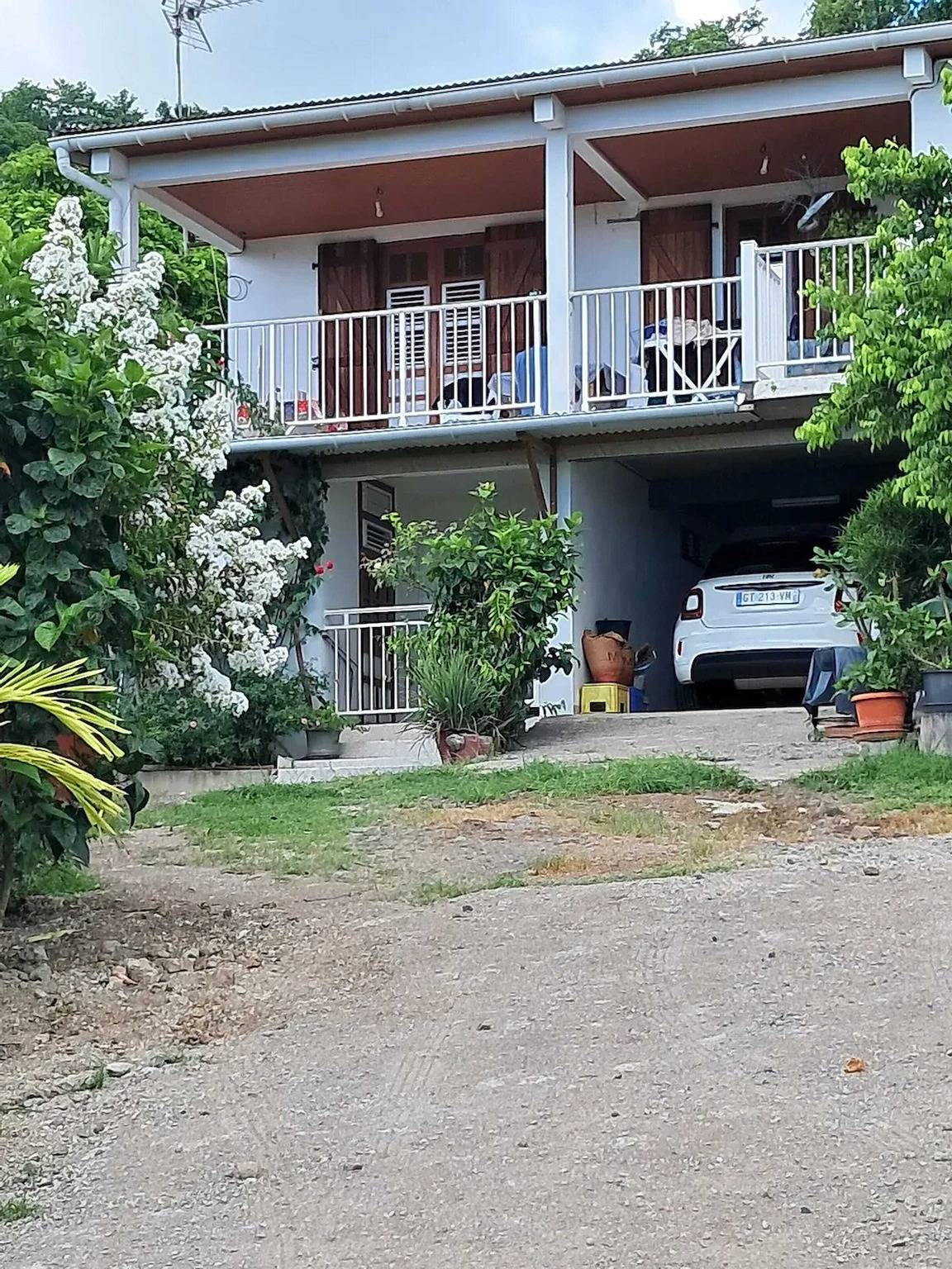 Entire apartment, Cozy Apartment in Le Diamant with Terrace on 22 m² in Le Diamant, Martinique
