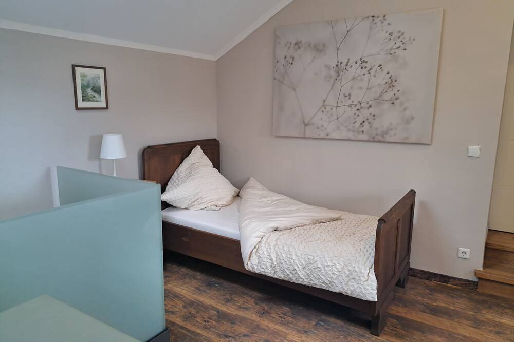 Neu! Ferienhaus in der Südeifel -5 Gehminuten Dinopark-Wandern-Echternach 4km in Ernzen, Eifelkreis Bitburg-Prüm