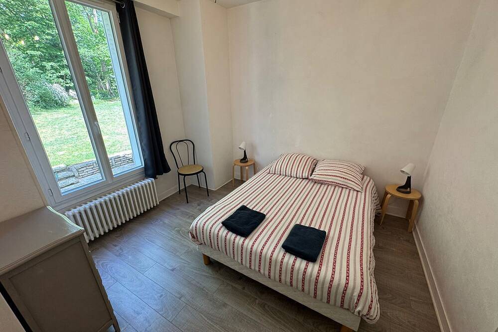 Gîte La  Rochetine ( forêt des 3 pignons ) in Noisy-sur-École, Seine-et-Marne