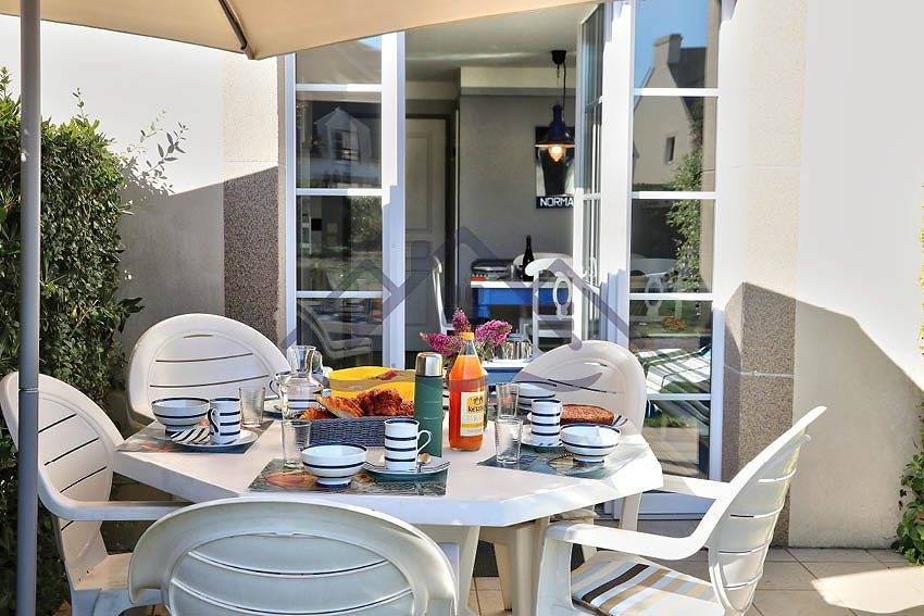 Localise - E2 - Maison en Duplex à 20 m de la mer in Guilvinec, Région de Quimper