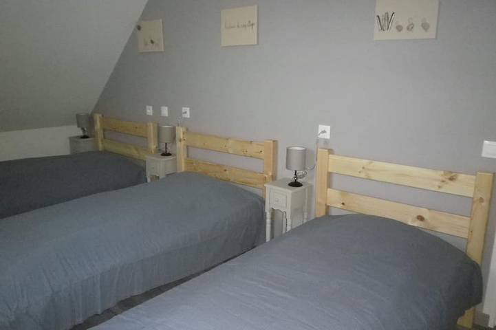 Gîte pour 10 personnes, avec terrasse et jardin à Belle-et-Houllefort - 2