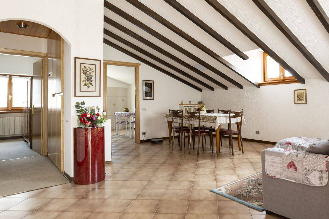 Ganze Wohnung, Enjoyiseolake - Gioia del Verde in Tavernola Bergamasca, Gemeinde Tavernola Bergamasca