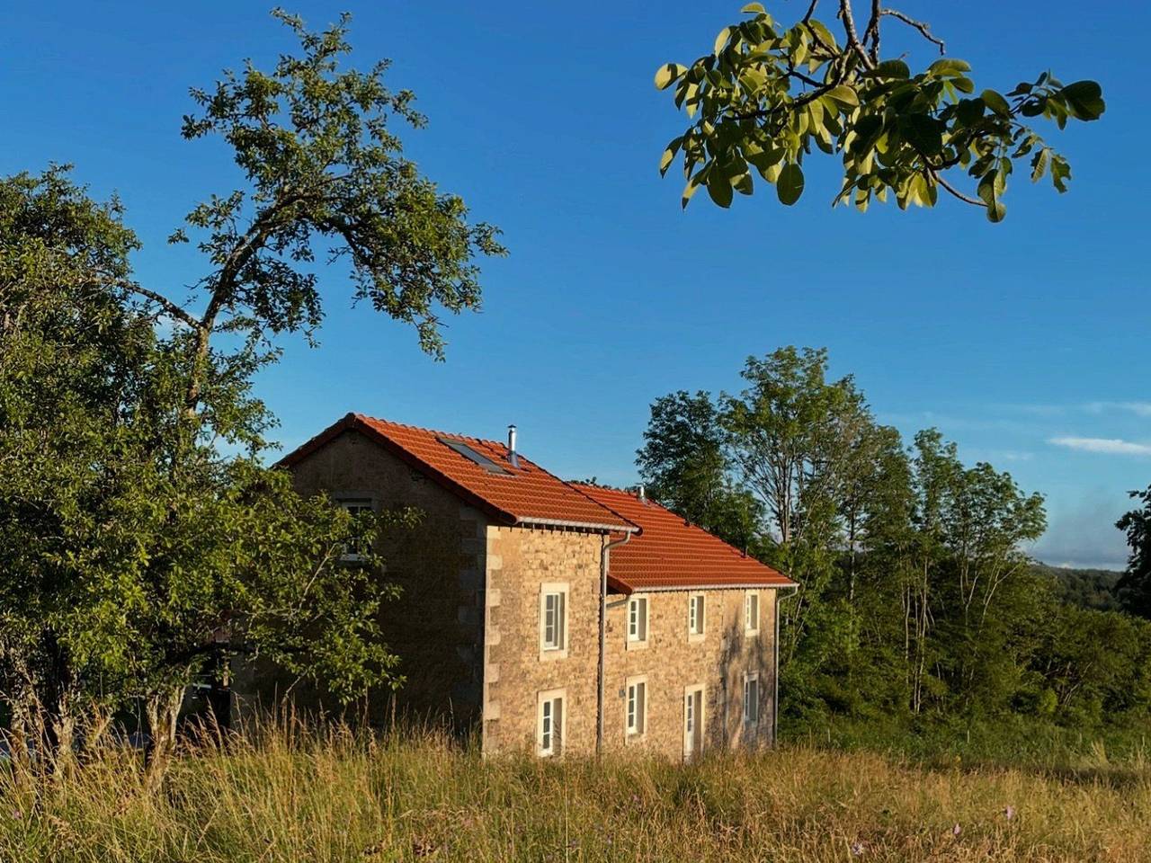 Gîte cosy avec Wifi et parking, proche nature in Le Clerjus, Région d'Épinal