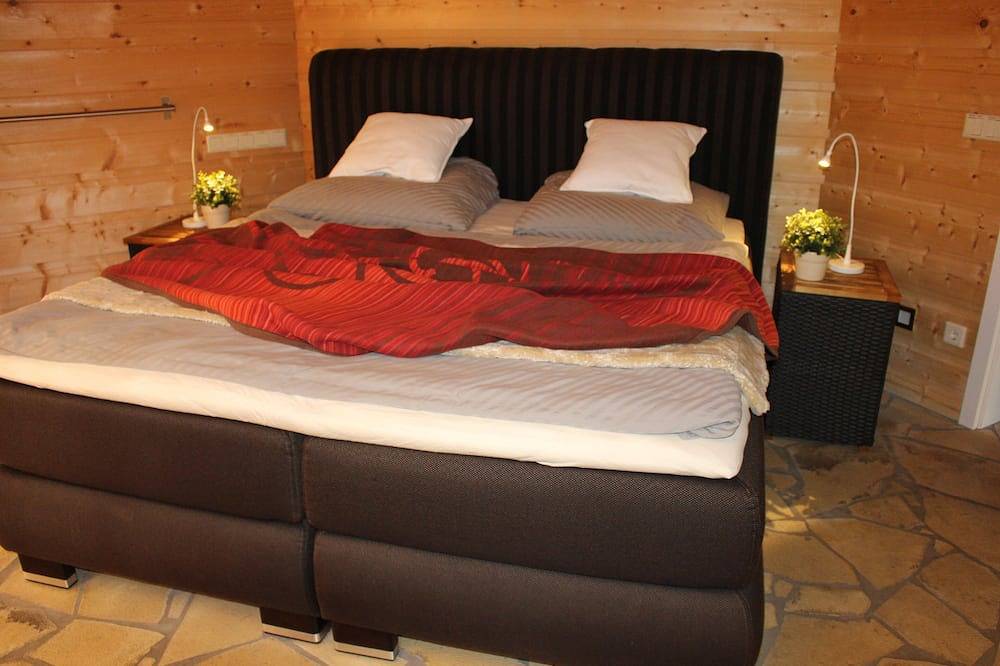 Ganze Wohnung, Luxus Apartment Schilfgrün 80 qm am Berliner See - Kanus frei - Sauna - Garten in Woltersdorf, Region Oder - Spree