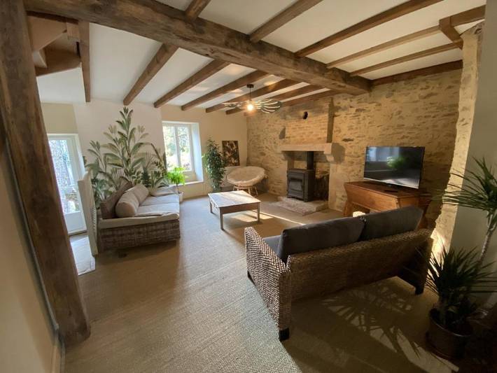 Location de vacances pour 6 personnes, avec jardin à La Boissière-de-Montaigu