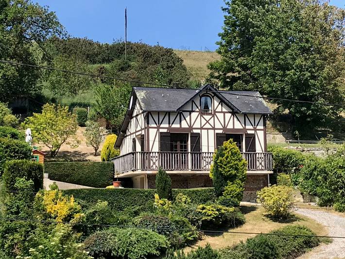 Location de vacances pour 4 personnes, avec Balcon ainsi que Terrasse et Jardin à Saint-Léonard