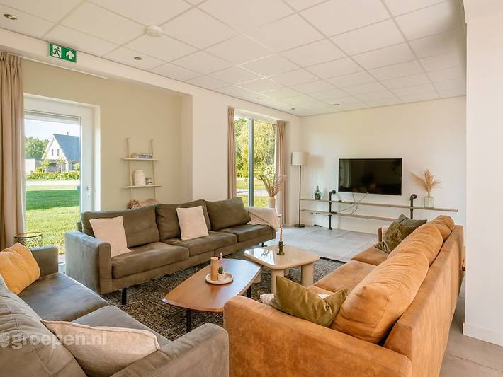 Ferienhaus für 20 Personen, mit Seeblick und Terrasse sowie Balkon/Terrasse in den Niederlande - 4