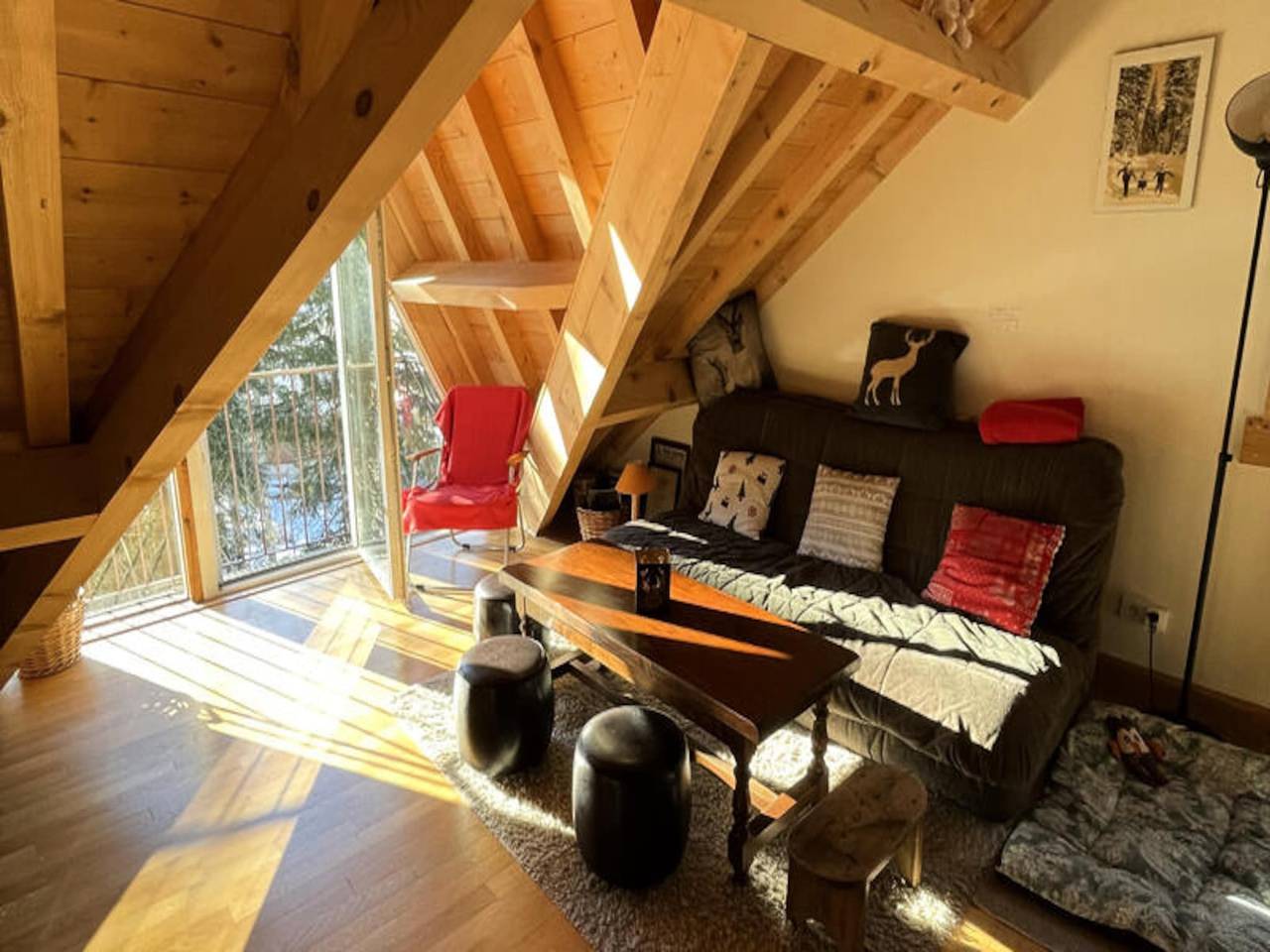 Entire apartment, Apartment in Rocher du Cerf near Ski Slopes in Le Lioran, Laveissière