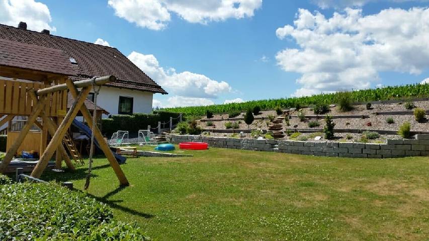 Ferienwohnung für 4 Personen, mit Balkon/Terrasse und Balkon sowie Garten in Waldmünchen - 3