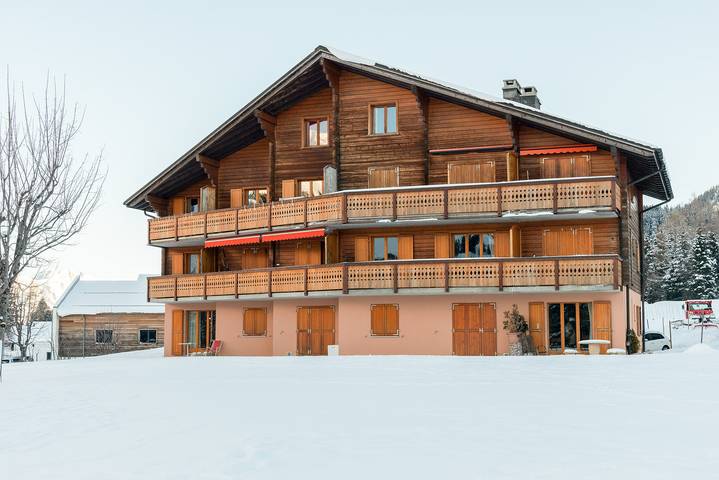 Gîte pour 6 personnes, avec balcon, adapté aux familles dans Canton de Vaud - 4
