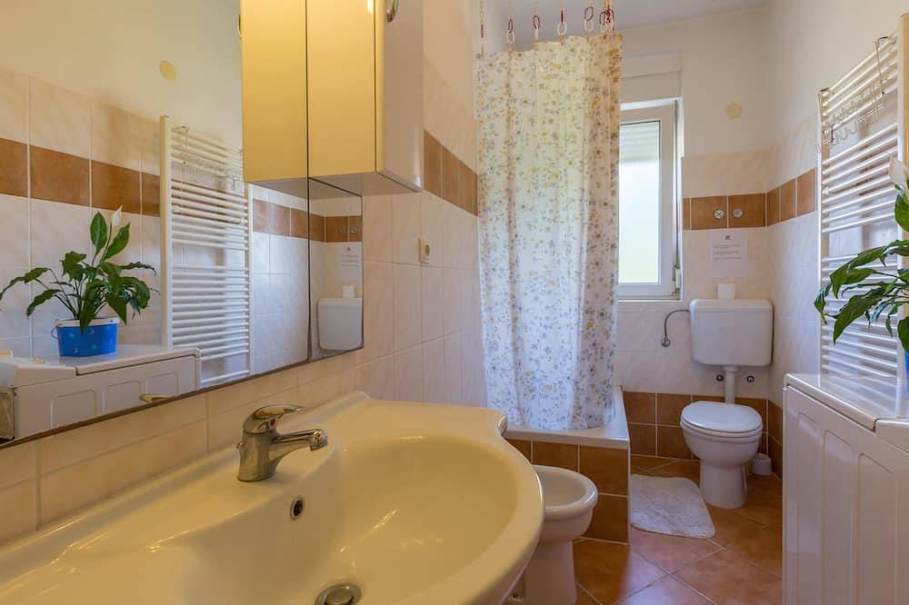 Apartamento entero, Apartamento frente a la playa en Umag con Wifi in Umag, Region de Umag