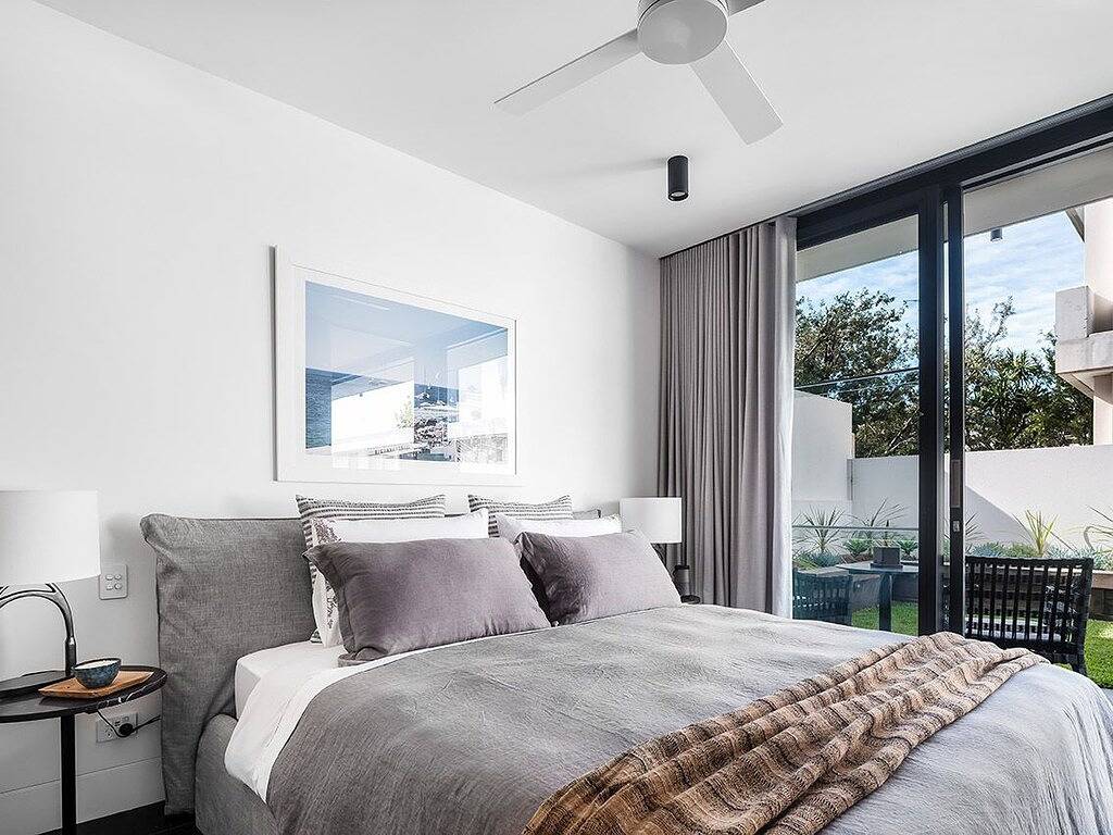 Ganze Wohnung, The Arden 2. Coogee. New Peaceful Spacious Garden Apartment, Meters to Beach in Sydney, New South Wales