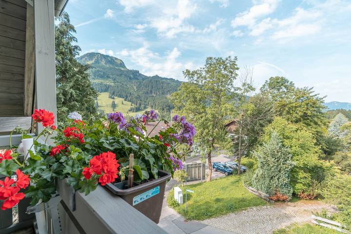 Ferienwohnung für 3 Personen, mit Sauna und Balkon in Bad Hindelang