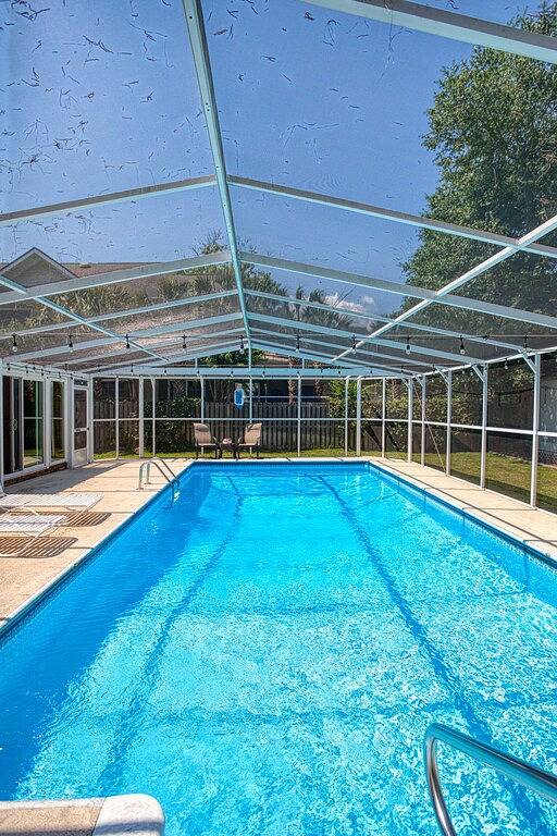 Vacation rental for 6 people, with balcony and pool as well as hot tub in North Myrtle Beach