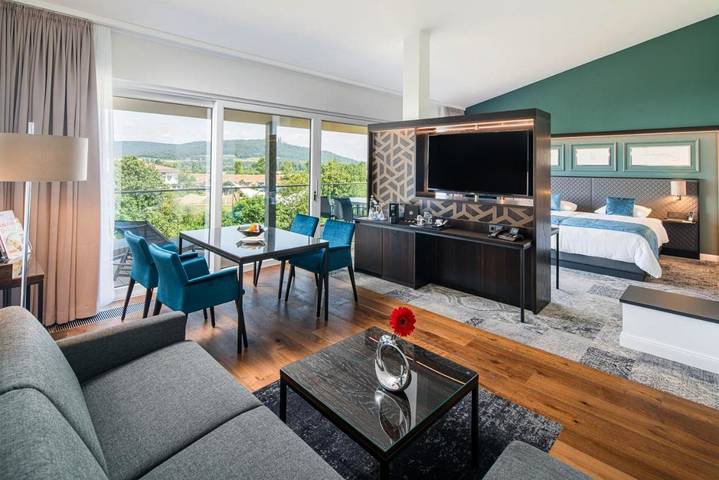 Hotel für 10 Personen, mit Whirlpool und Terrasse sowie Garten und Sauna in Bad Staffelstein - 3