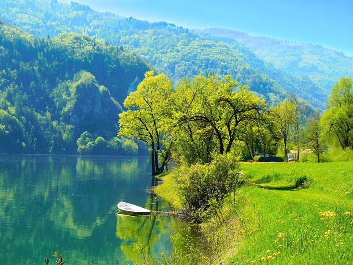 Ganze Wohnung, Apartment With Garden, Del Corlo Lake, Belluno in Arsiè, Belluno Provinz