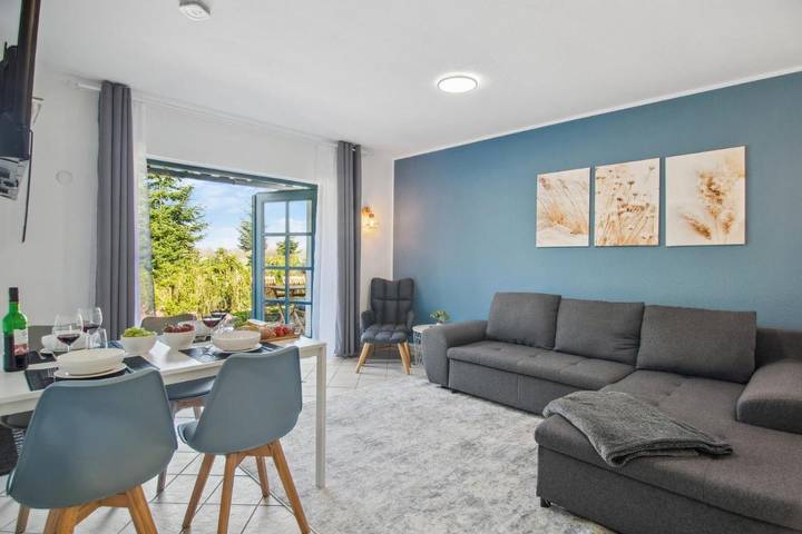 Ferienwohnung für 3 Personen, mit Garten in Hüde