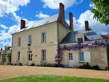 Chambre d’hôte pour 2 personnes, avec piscine ainsi que terrasse et jardin à Genillé