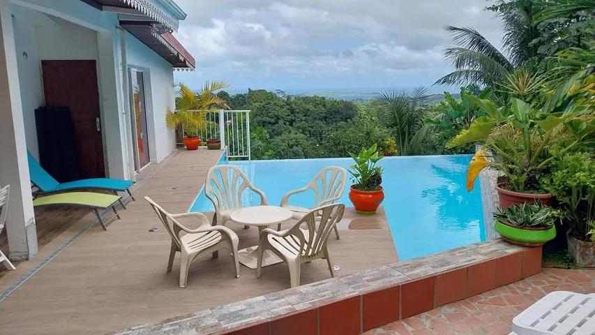Chalet para 8 personas, con piscina además de jardín y vistas, Se admiten mascotas - 1